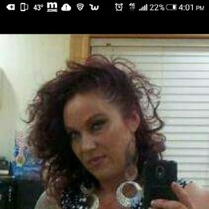 Meet your Posher, Aurora