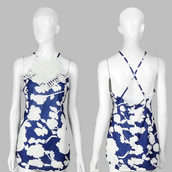 Sold LAST ONE NWOT Gorgeous Stretchy Dress. - Picture 2 of 3