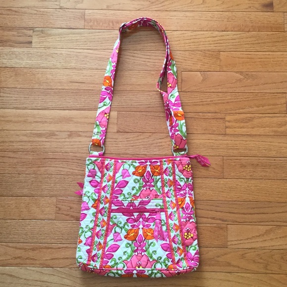 Beautiful Vera Bradley bag