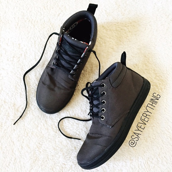 Dr. Martens Shoes - ⬇️Dr. Martens Belmont Gray Laceup Boots
