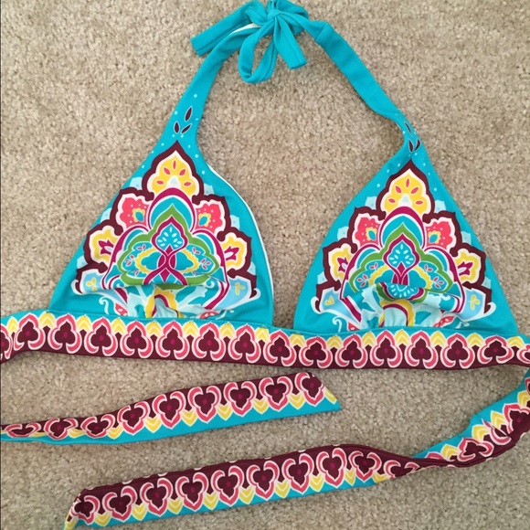 VS swim top never worn!