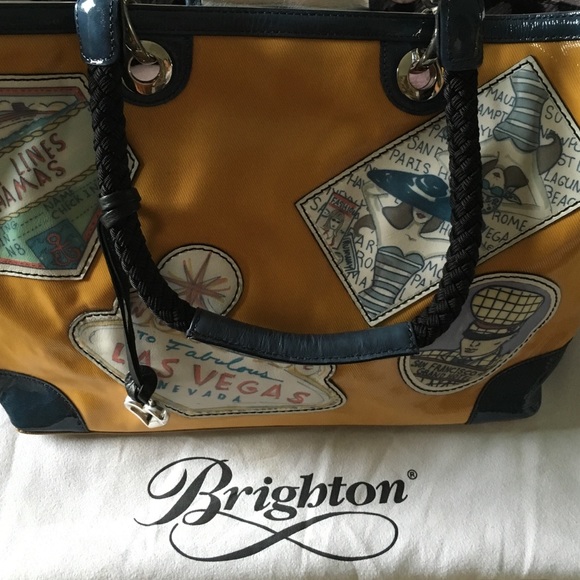 Purse - Picture 2 of 4