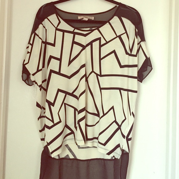 B&W Geometrical Top | F21 ▪️