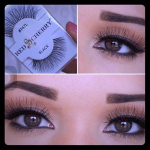9 pairs of lashes long and wispy!