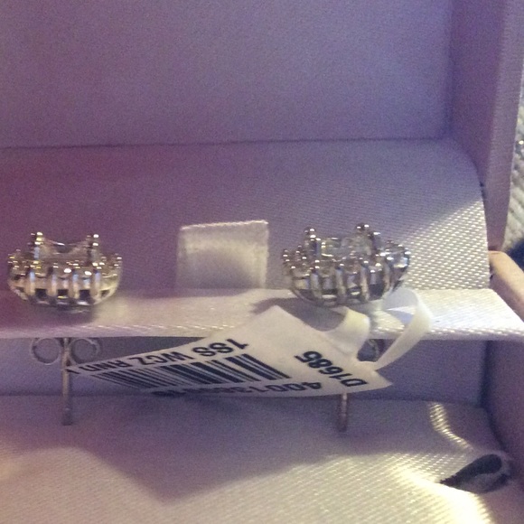 💕Sterling Silver Earrings~NWT~SOLD~TRADED 💕 - Picture 2 of 4