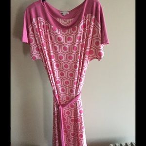 Cute pink and white short sleeved belted dress.