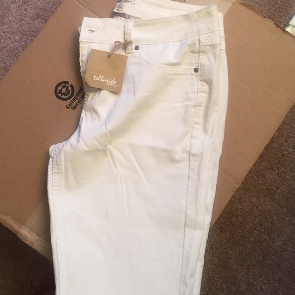 Pants - Picture 4 of 4