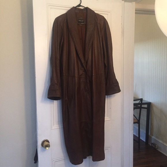 Vintage Long Brown Pelle Leather Coat