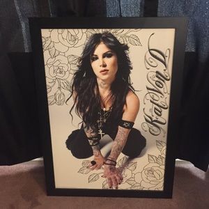 Kat VonD painting