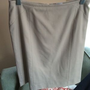 Cream pencil skirt