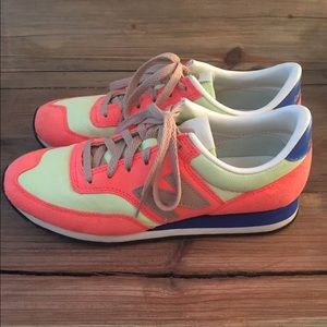 New Balance for J.Crew 620 Sneakers, size 6.5
