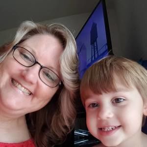 Meet your Posher, Lisa