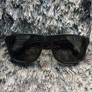 AUTHENTIC BURBERRY SUNGLASSES