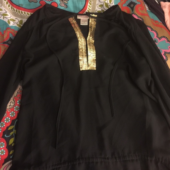 Tops - Black and gold tunic