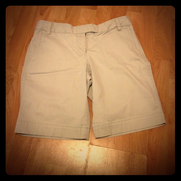 Cute J. Crew Khaki Shorts!