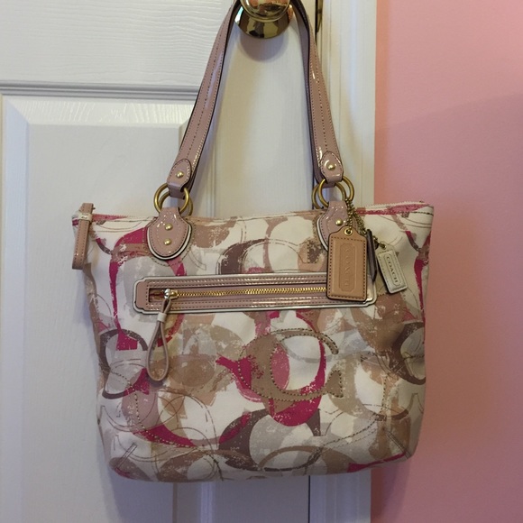 Purse, clutch wallet.