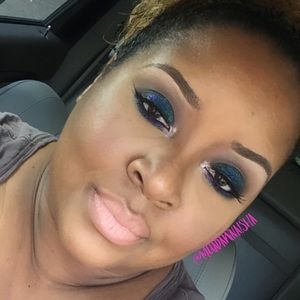 Meet your Posher, Dawn