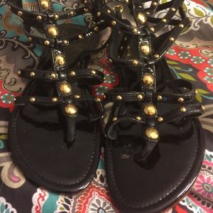 Black and gold gladiators