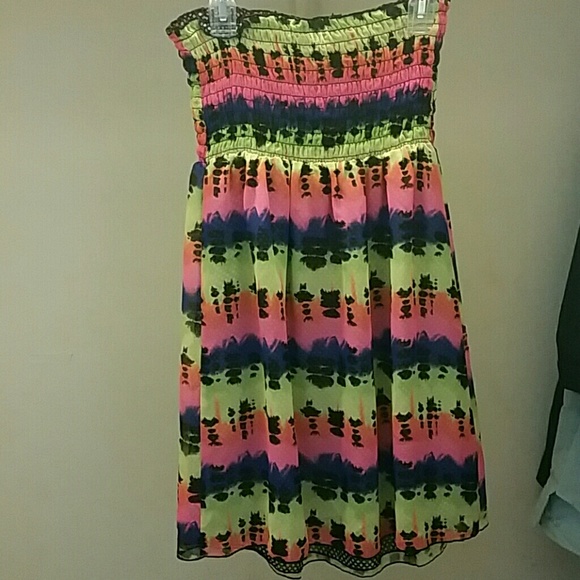 Reversible swimsuit cover up