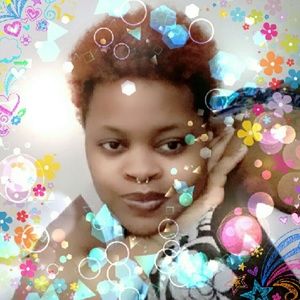 Meet your Posher, Candace