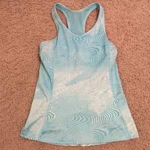 DRI FIT NIKE razorback