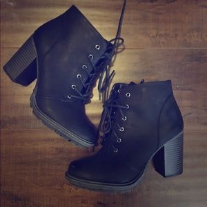 Black Combat Bootie