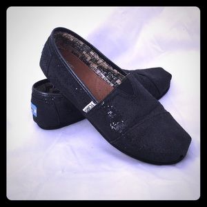 Black glitter Toms