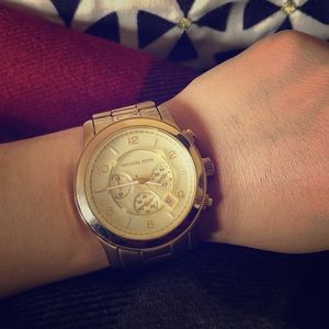 Unisex Michael Kors Watch ⚜✨