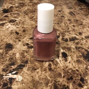 Essie nail polish "Charleston"