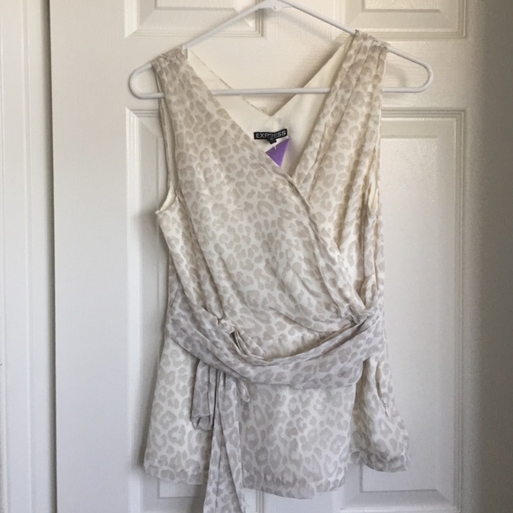Express Blouse Size Small