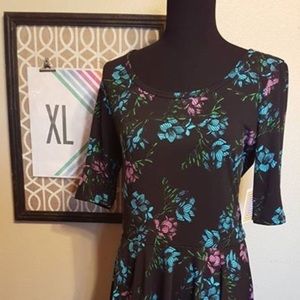 LuLaRoe Nicole Dress