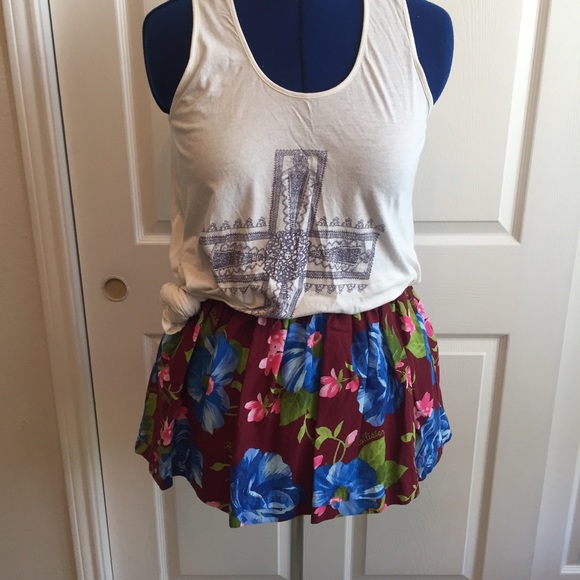 Hollister Skirt