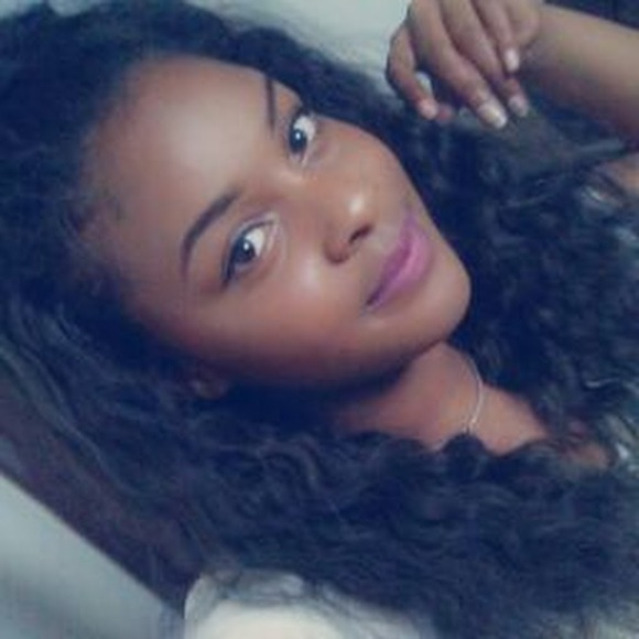Meet your Posher, Mayah - Picture 1 of 1