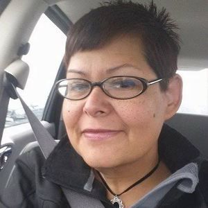 Meet your Posher, Carmela