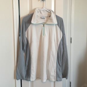 Columbia Lightweight Pull-Over Fleece
