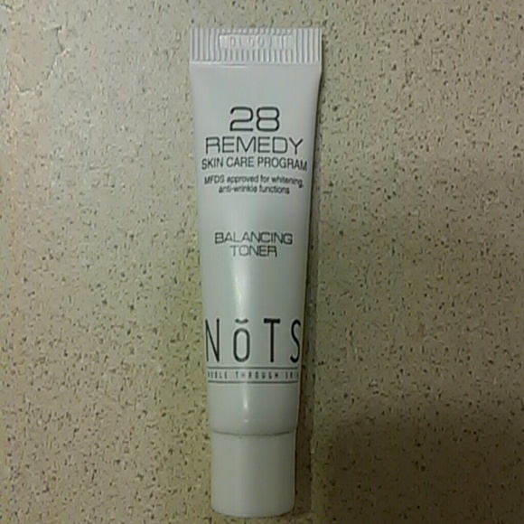 N O T S28 Remedy skin care program Balancing Toner