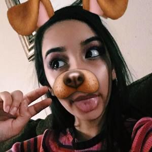 Meet your Posher, Samira