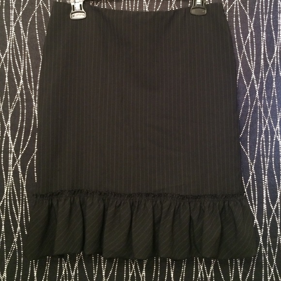 Express Black pin strip pencil skirt with ruffle