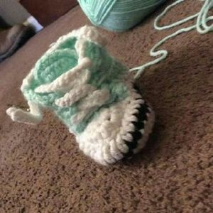 Homemade crocheted Converse.....