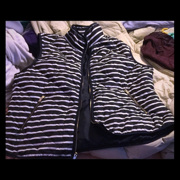 Navy/white striped vest