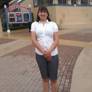 Meet your Posher, Monica