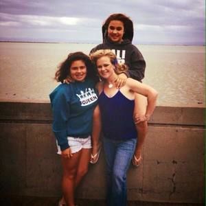 Meet your Posher, Hillary