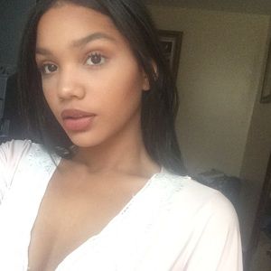 Meet your Posher, Melanie