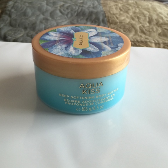 VS Aqua Kiss Body Butter