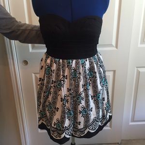 Cute Strapless Cotton Dress