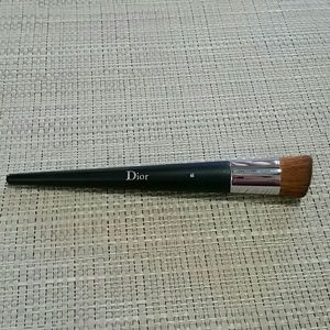 Dior Makeup Brush