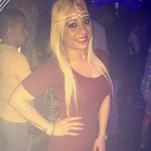 Meet your Posher, Casandra