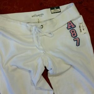 Capri Aeropostale sweat /workout pants