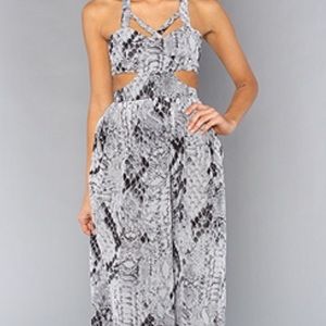 Stylestalker Venom Maxi Dress