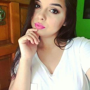 Meet your Posher, Fanny